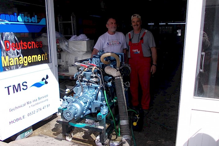 tms-marine-service-motor-service-007