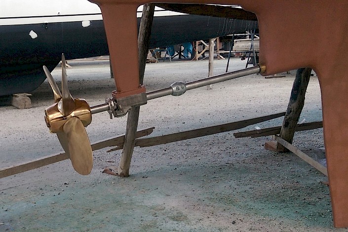 tms-marine-service-propeller-service-installation-005