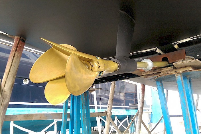 tms-marine-service-propeller-service-installation-009
