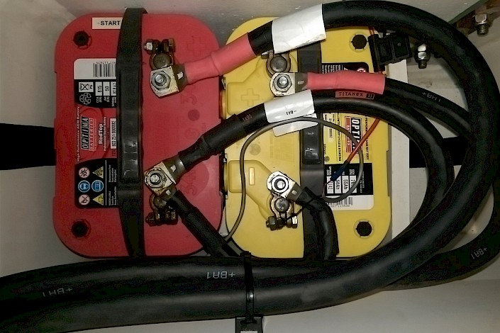 tms-marine-service-batteries-001