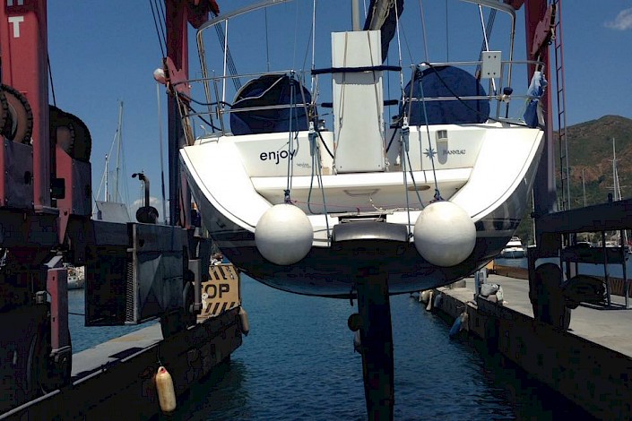 tms-marine-service-sy-enjoy-001