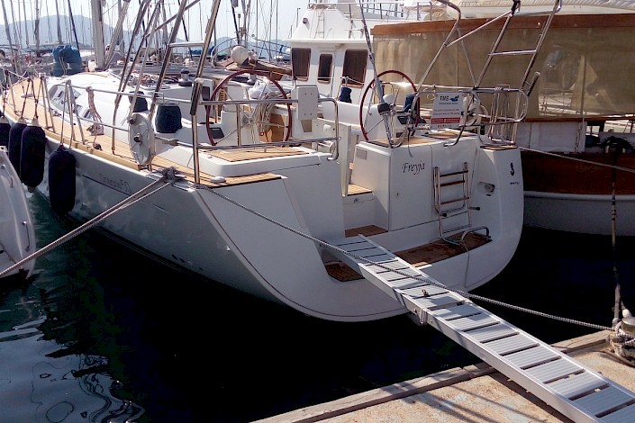 tms-marine-service-sy-freyja-001